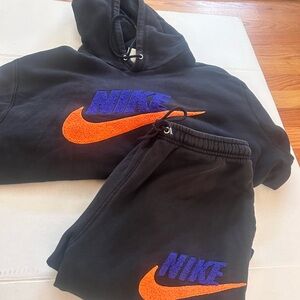 Nike Black Hoodie with White Tag inseam 28 waist 28